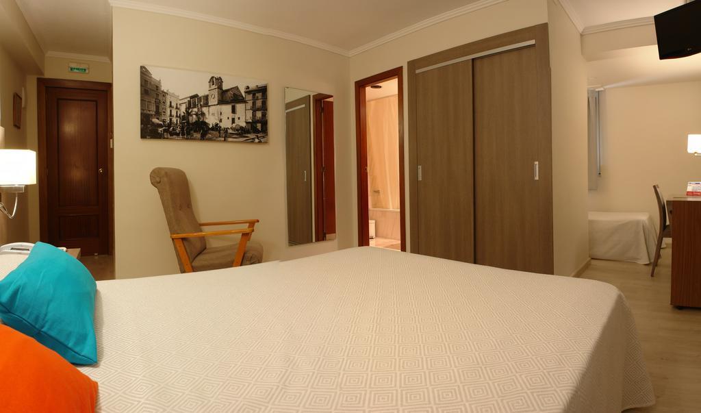 Hotel Avenida Plaza アルジーラ 部屋 写真