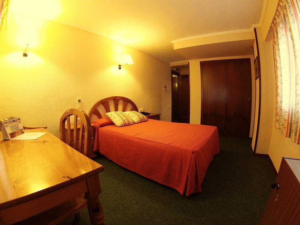 Hotel Avenida Plaza アルジーラ エクステリア 写真