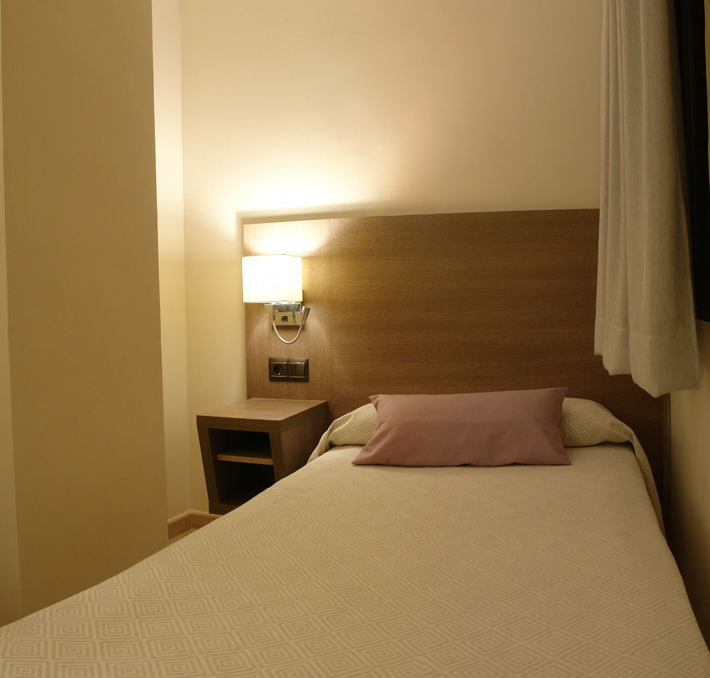 Hotel Avenida Plaza アルジーラ エクステリア 写真