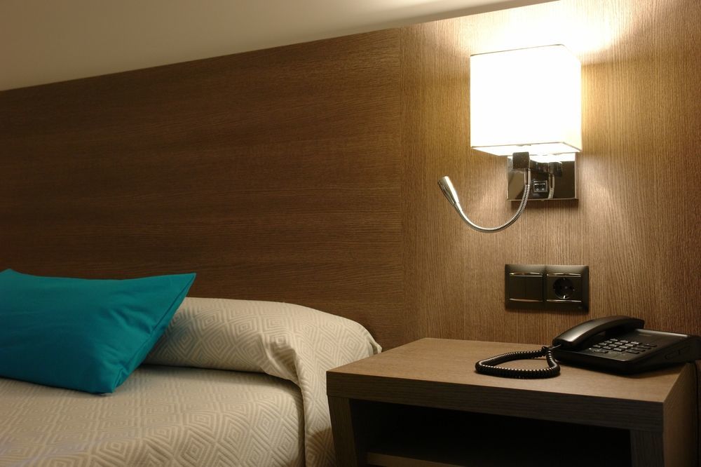 Hotel Avenida Plaza アルジーラ エクステリア 写真