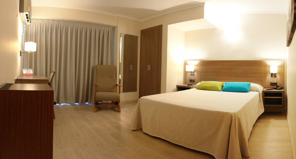 Hotel Avenida Plaza アルジーラ エクステリア 写真