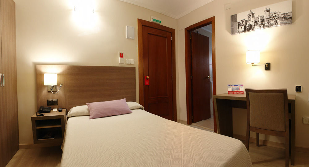 Hotel Avenida Plaza アルジーラ エクステリア 写真