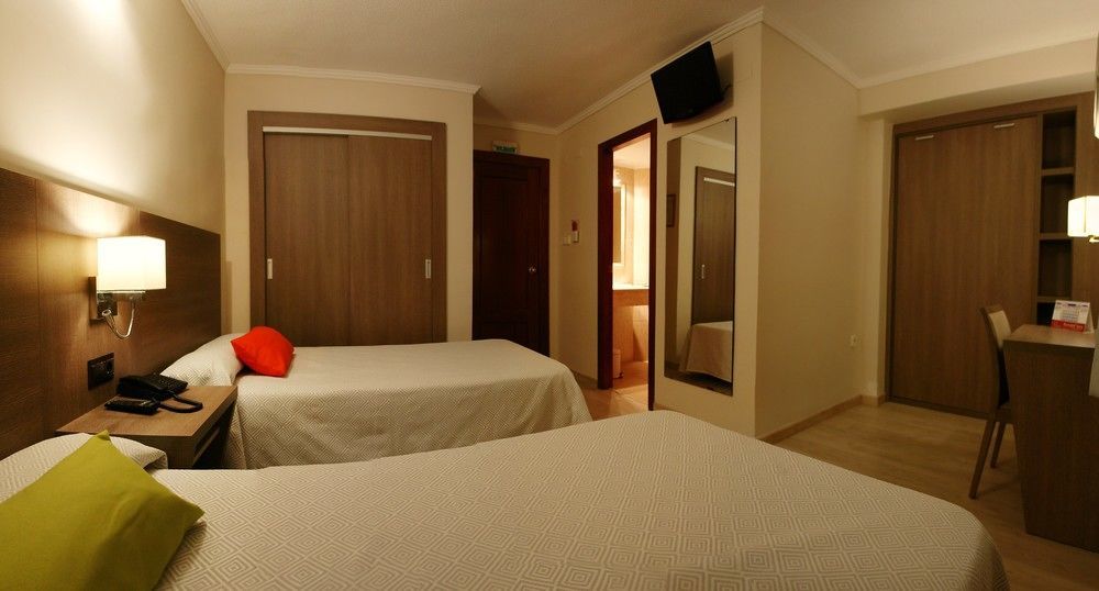 Hotel Avenida Plaza アルジーラ エクステリア 写真